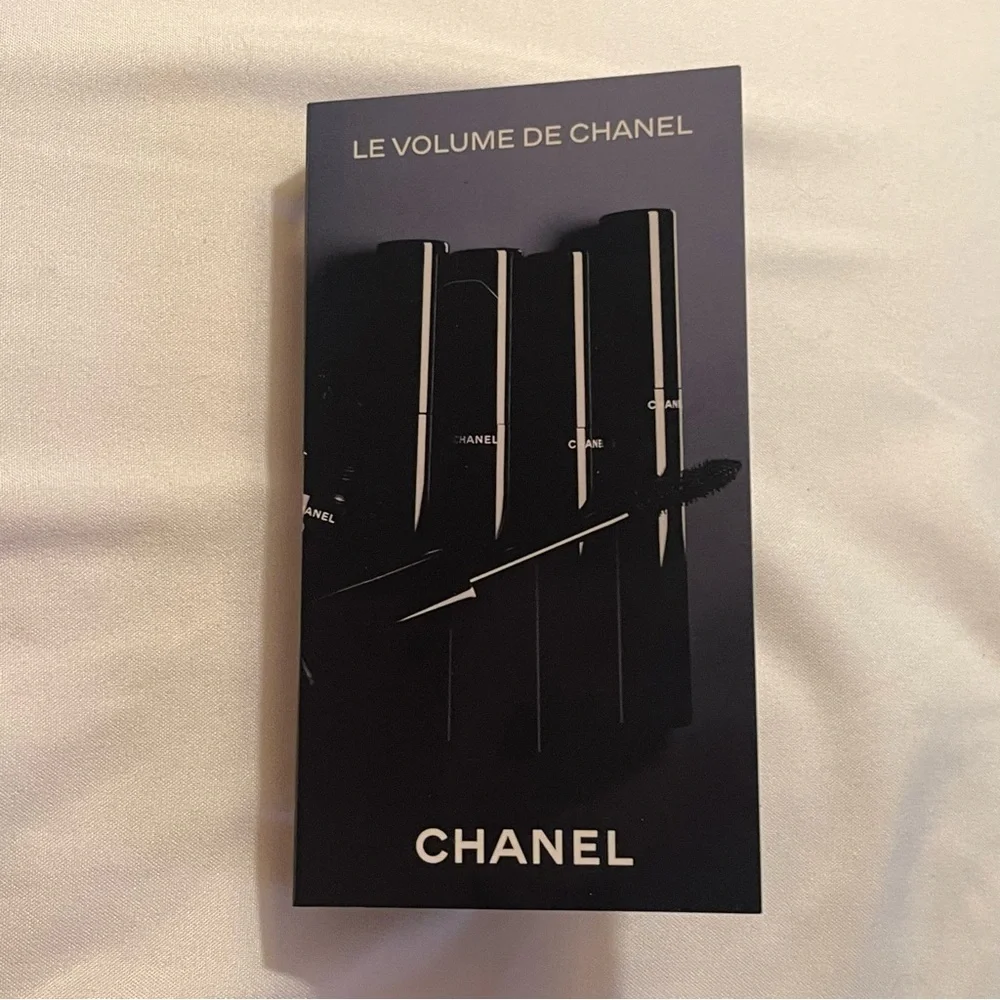 Mini Le Volume de Chanel Mascara
